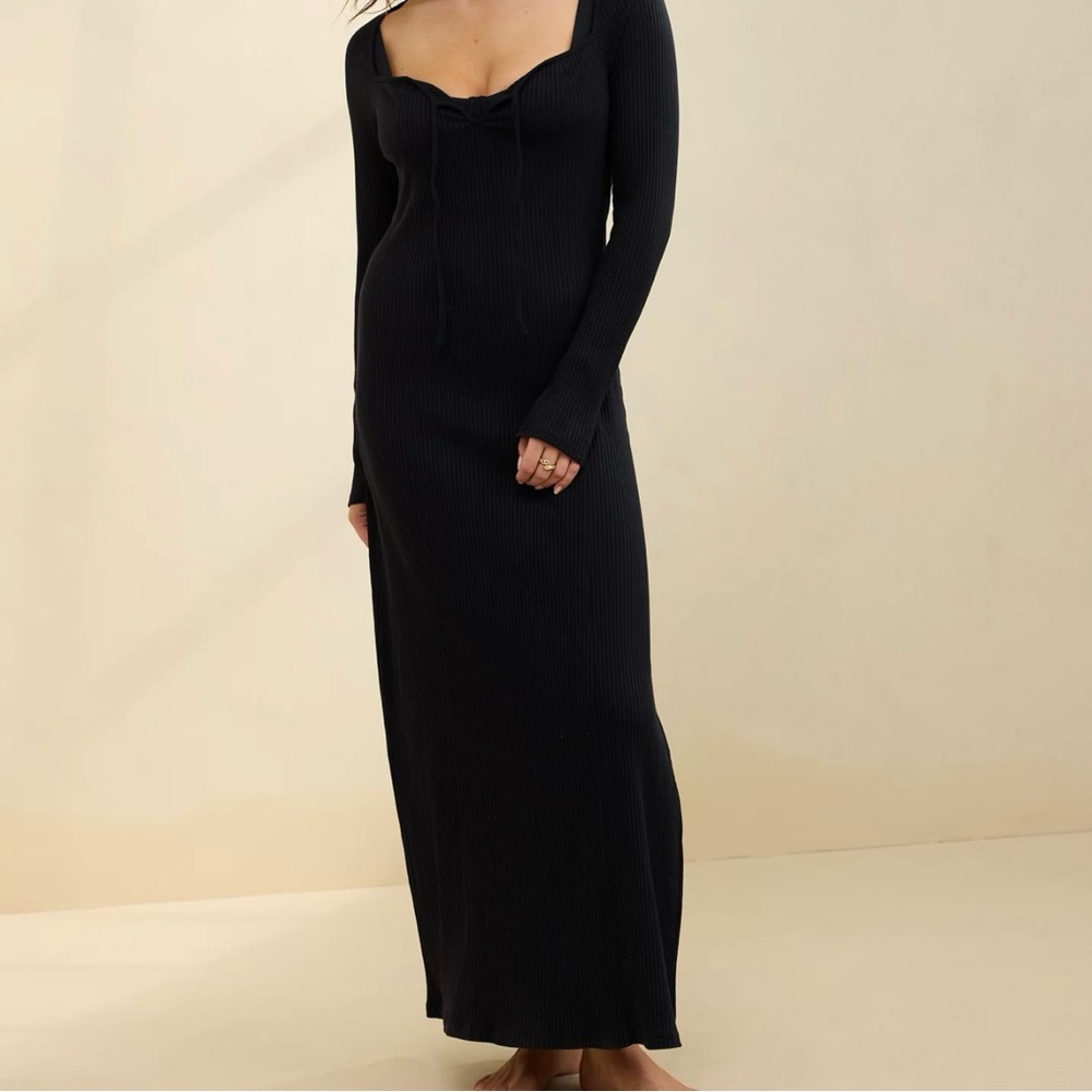 Aerie Black Ribbed Maxi Dress